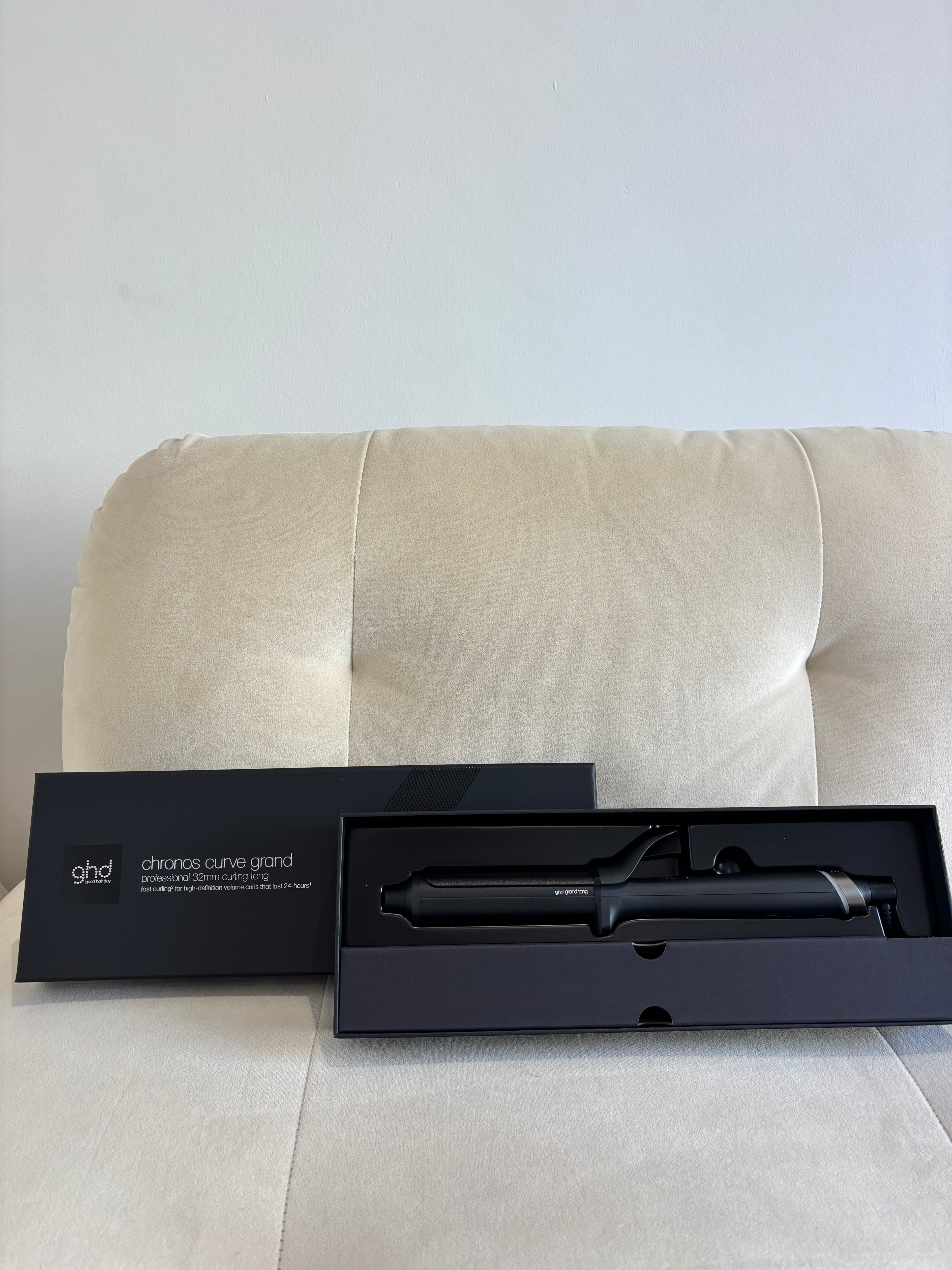 GHD Chronos Curve Grand Wand - Black
