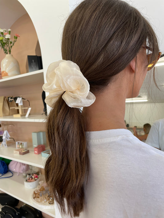 Large Scrunchie - Cream